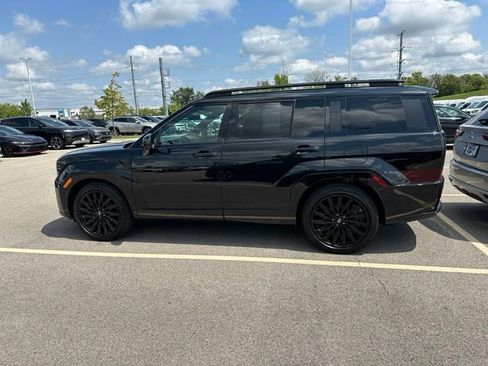 Used 2024 Hyundai Santa Fe Calligraphy AWD/4WD image 6