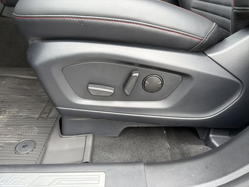 Used 2026 Ford Explorer ST-Line AWD/4WD image 22
