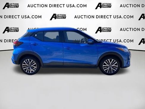 Used 2021 Nissan Kicks SV image 22