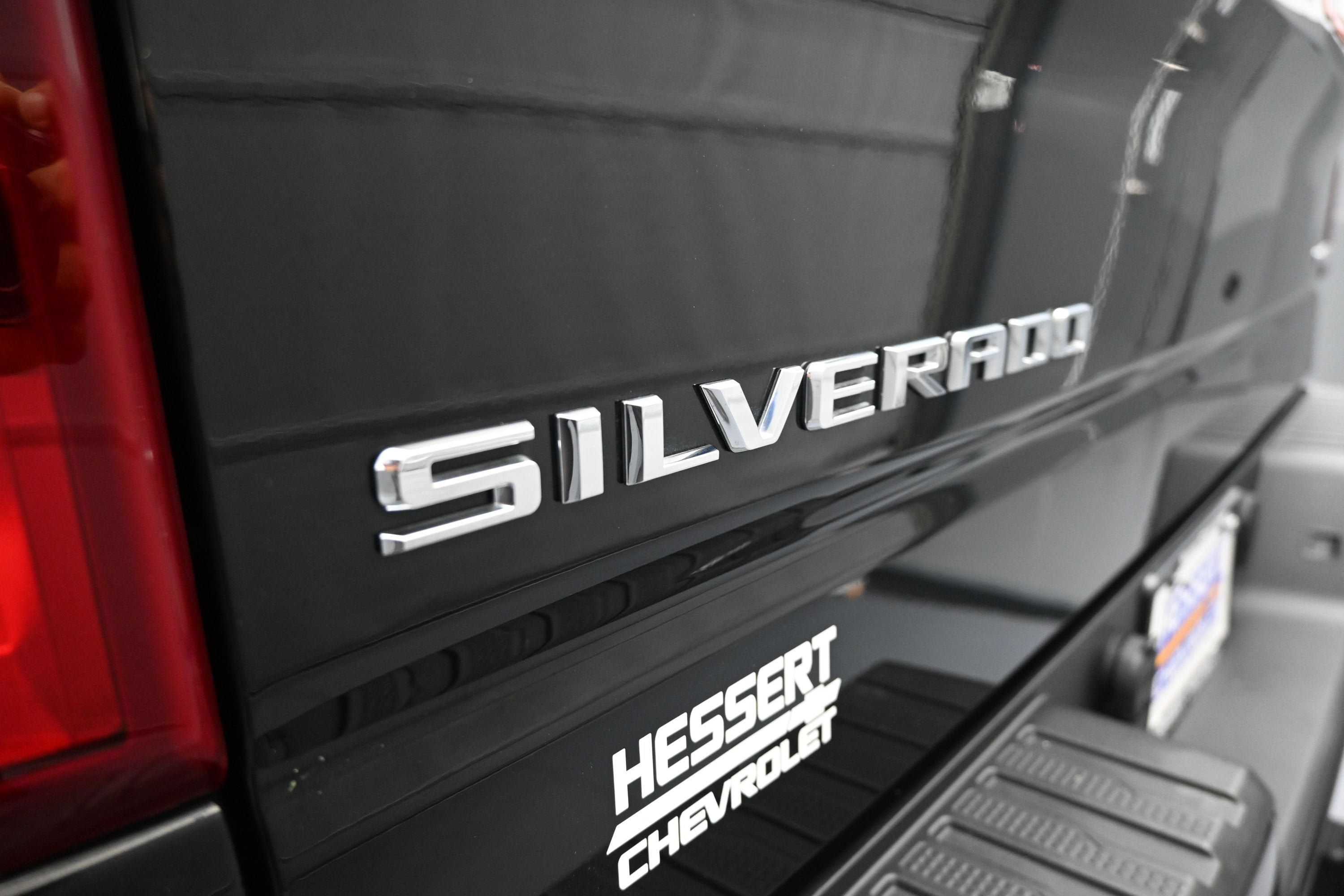 Used 2021 Chevrolet Silverado 1500 Custom AWD/4WD image 34