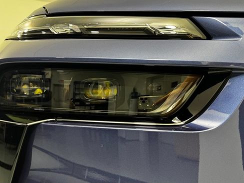 New 2026 BMW ALPINA XB7 AWD/4WD image 8