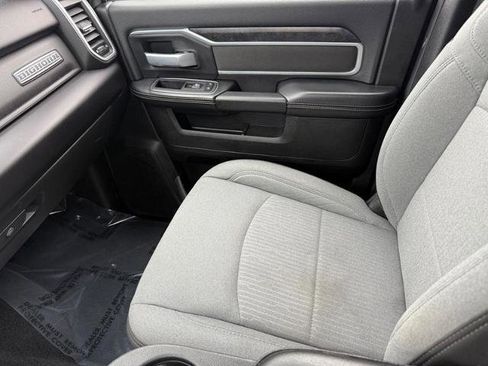 Used 2024 RAM 2500 Big Horn AWD/4WD image 20