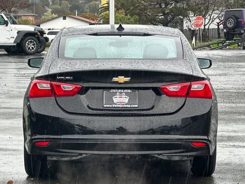 Used 2022 Chevrolet Malibu LS w/ Driver Confidence Package II image 5