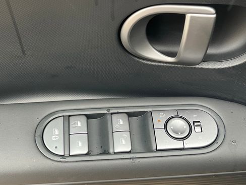 New 2026 Hyundai Ioniq 5 SE image 22