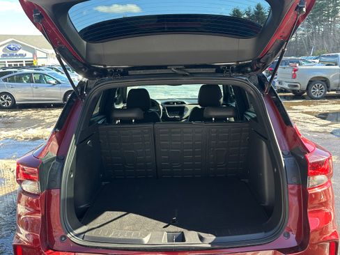 Used 2023 Chevrolet TrailBlazer RS w/ Convenience Package image 8