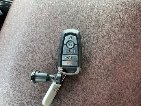 Used 2023 Ford F150 Lariat w/ Equipment Group 502A High AWD/4WD image 46