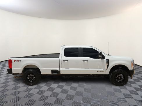 Used 2023 Ford F250 XL w/ XL Driver Assist Package AWD/4WD image 5