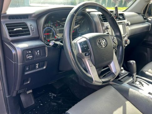 Used 2016 Toyota 4Runner Limited AWD/4WD image 16
