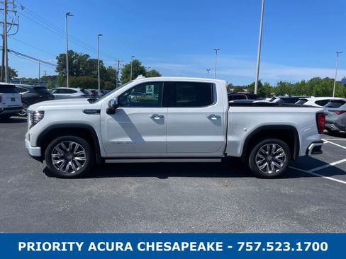 Used 2023 GMC Sierra 1500 Denali w/ Denali Reserve Package AWD/4WD image 2