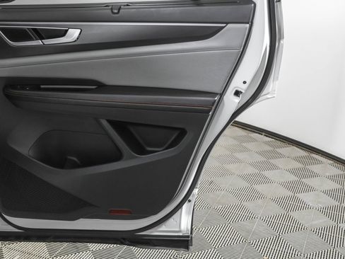 Used 2024 Volkswagen Atlas Peak Edition SEL image 47