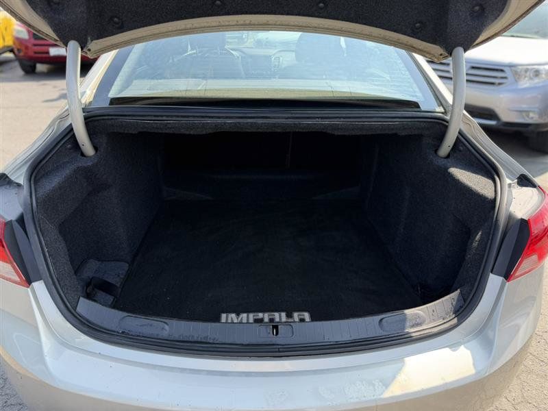 Used 2014 Chevrolet Impala LT FWD image 9