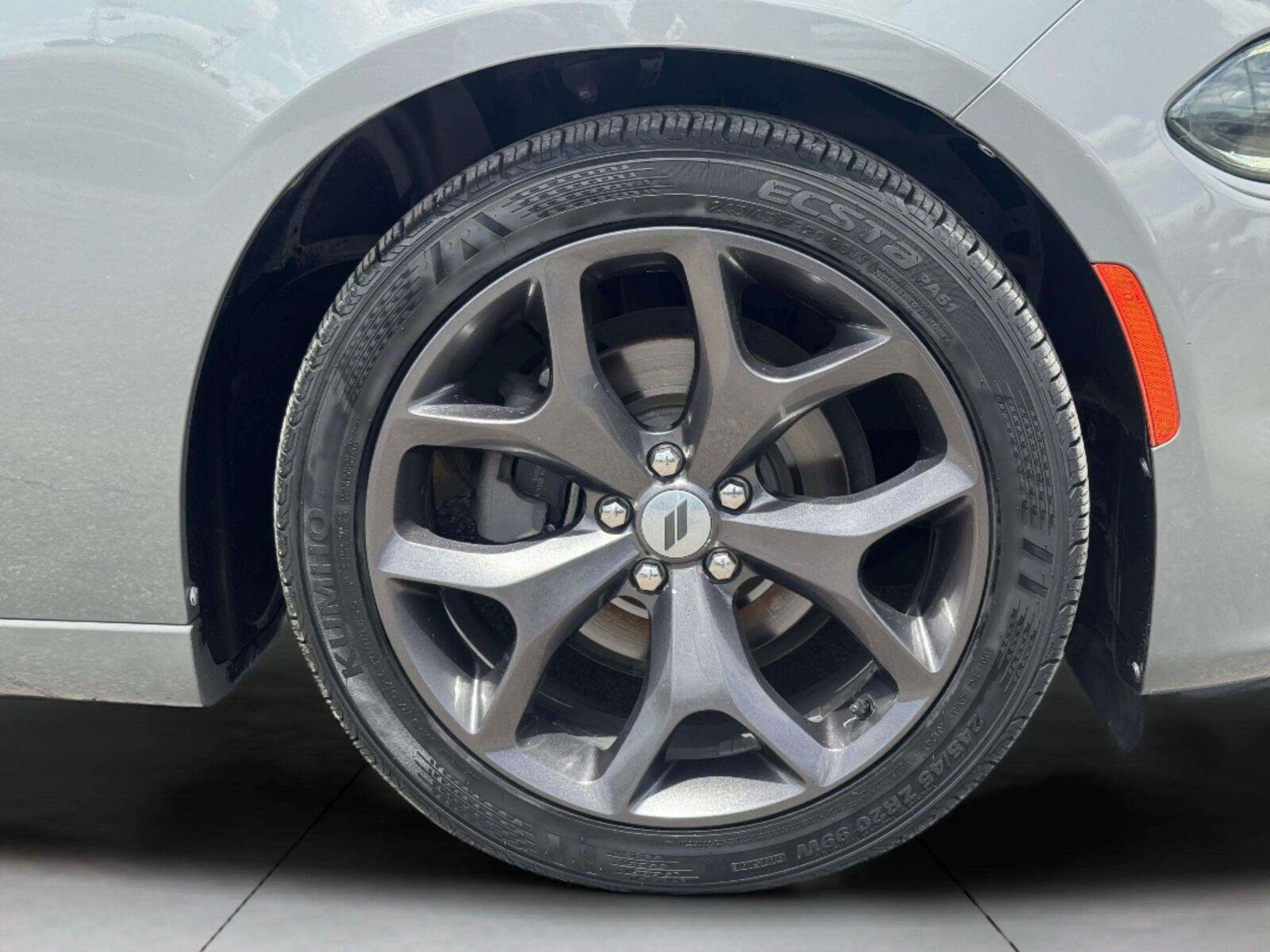 Used 2019 Dodge Charger SXT w/ Plus Group RWD image 58