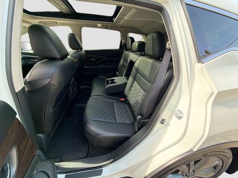 Used 2024 Nissan Murano Platinum AWD/4WD image 27