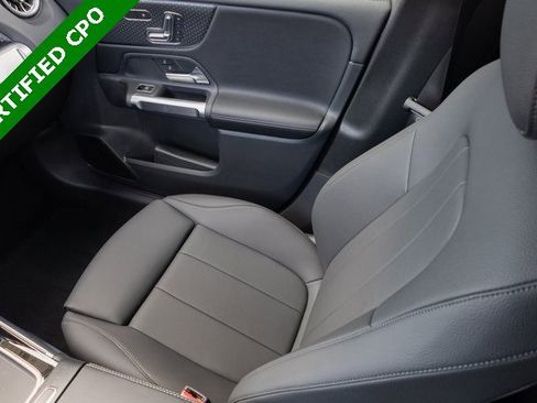 Certified 2025 Mercedes-Benz GLB 250 4MATIC image 27