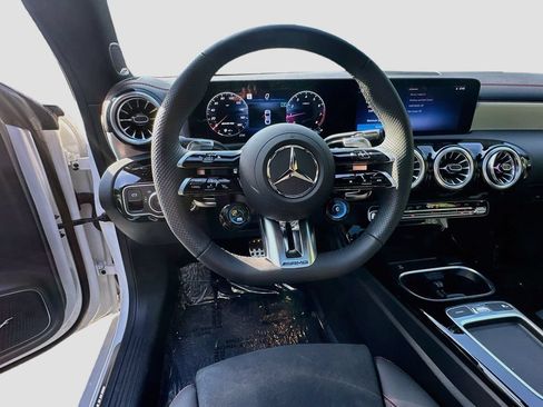 Used 2025 Mercedes-Benz CLA 35 AMG 4MATIC image 11