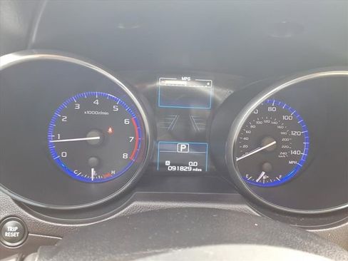 Used 2017 Subaru Outback 2.5i Limited image 13