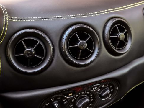 Used 2004 Ferrari 360 Challenge Stradale RWD image 38