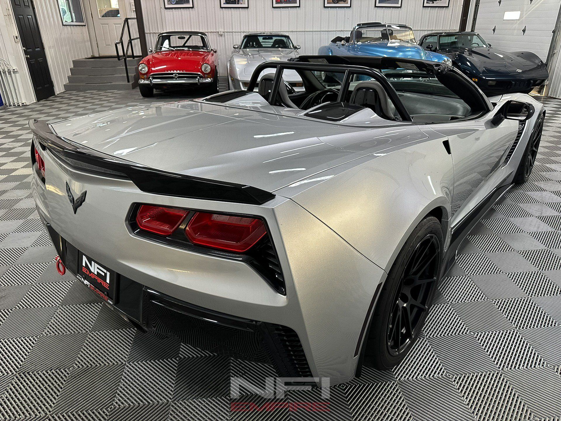 Used 2014 Chevrolet Corvette Stingray Convertible w/ 3LT Preferred Equipment Group RWD image 14