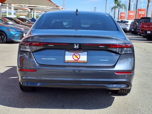 Used 2023 Honda Accord EX-L image 5
