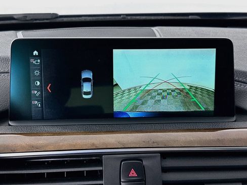 Used 2018 BMW 330i Sedan RWD image 14