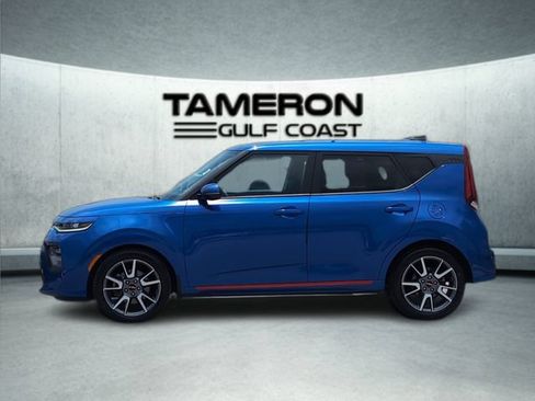 Used 2022 Kia Soul Turbo FWD image 2