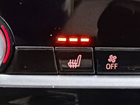 Used 2019 BMW 540i 540i image 32