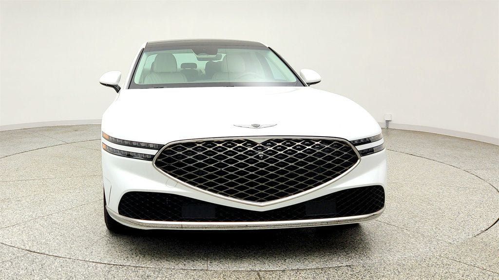 Used 2023 Genesis G90 3.5T AWD/4WD image 2