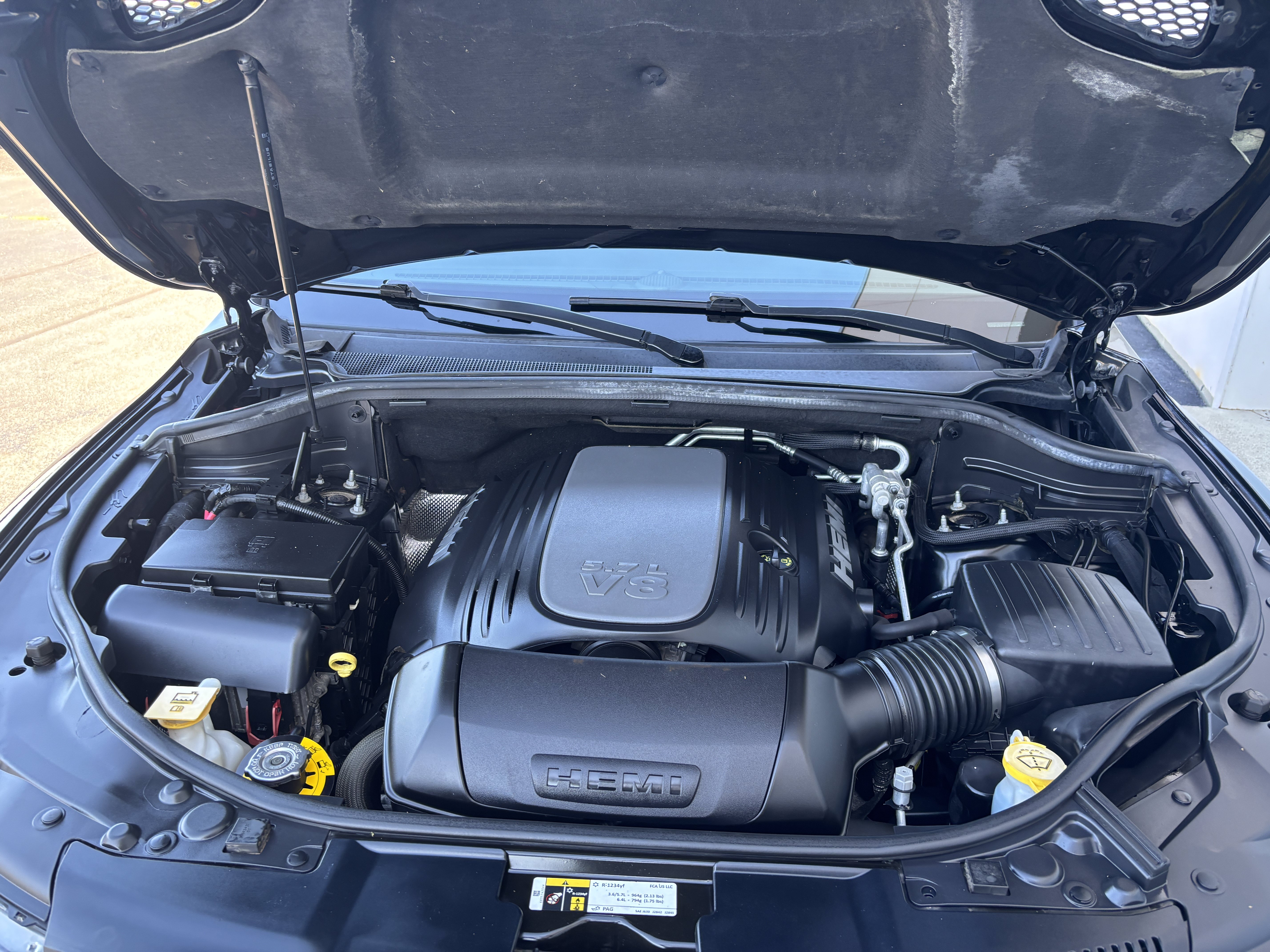 Used 2018 Dodge Durango R/T AWD/4WD image 18