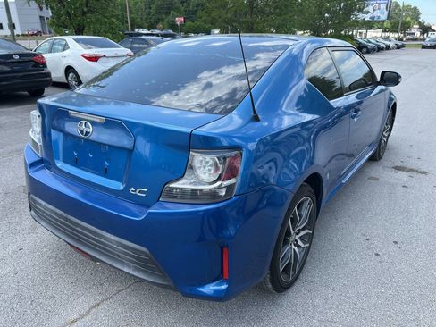 Used 2014 Scion tC image 5