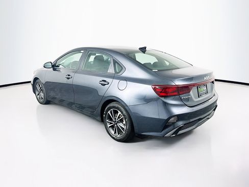 Used 2024 Kia Forte LXS image 5