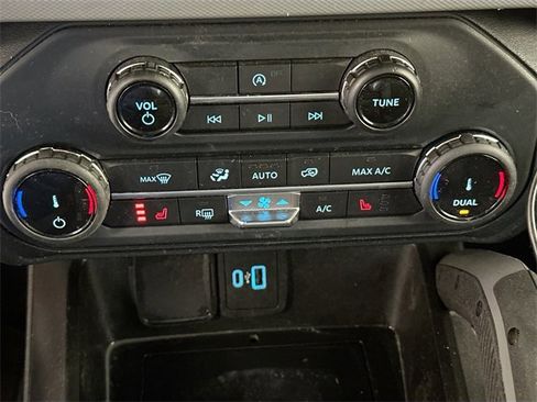 Used 2022 Ford Bronco Big Bend image 14