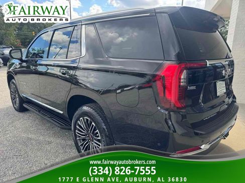 Used 2026 GMC Yukon Elevation w/ Elevation Premium Package AWD/4WD image 8
