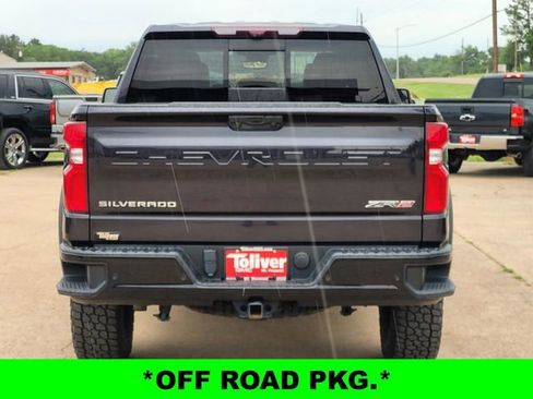 Used 2022 Chevrolet Silverado 1500 ZR2 w/ Technology Package AWD/4WD image 6