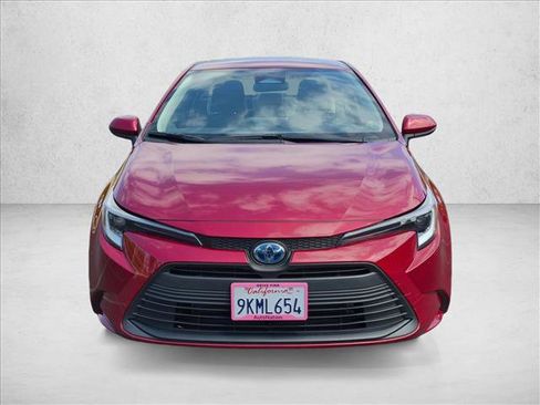Certified 2024 Toyota Corolla LE FWD image 2