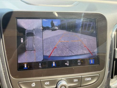 Used 2023 Chevrolet Equinox RS w/ RS Leather Package AWD/4WD image 15