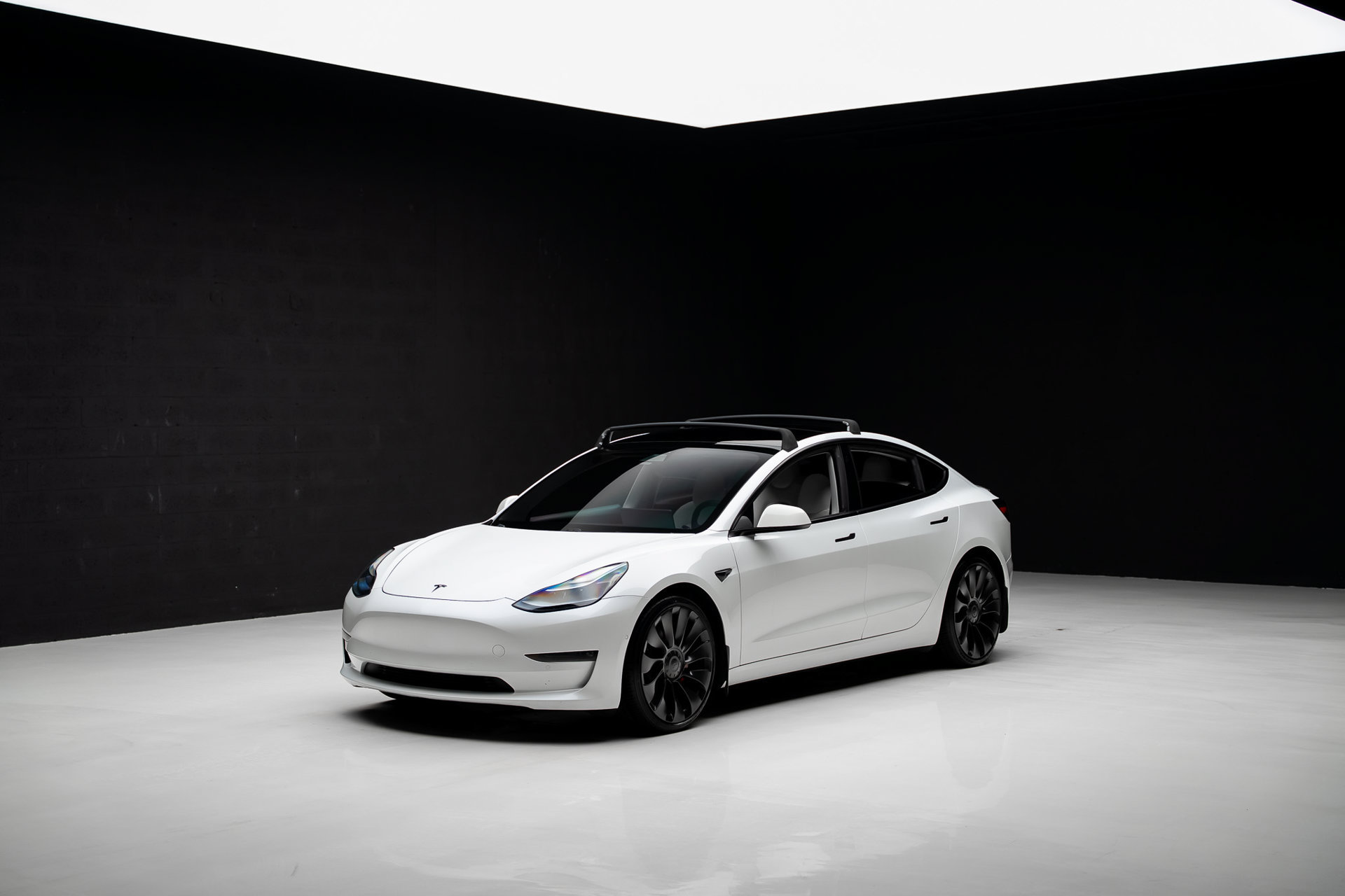 Used 2021 Tesla Model 3 Performance AWD/4WD image 4