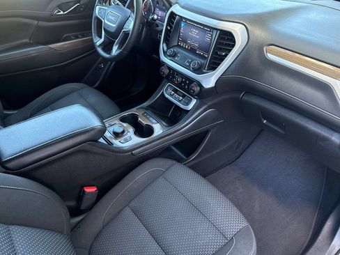 Used 2023 GMC Acadia SLE w/ Driver Convenience Package AWD/4WD image 19