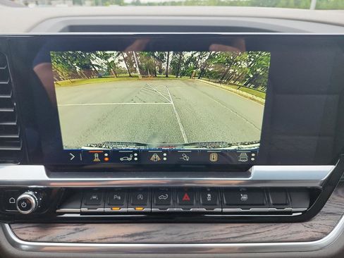 New 2026 GMC Sierra 1500 SLT w/ SLT Premium Plus Package image 16