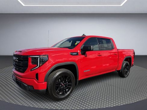 Used 2025 GMC Sierra 1500 Elevation image 2