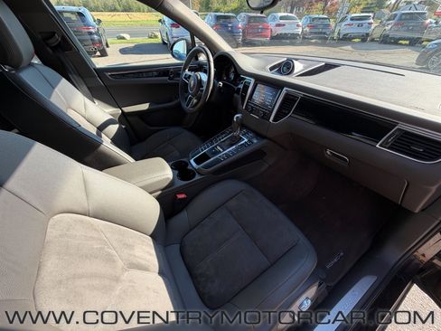 Used 2015 Porsche Macan S AWD/4WD image 35