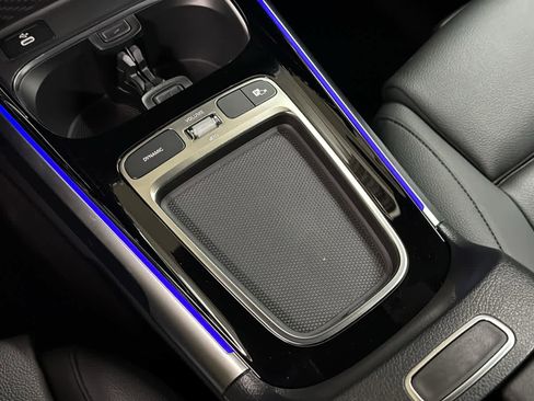 Certified 2024 Mercedes-Benz GLB 250 4MATIC image 24