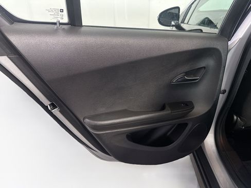 Used 2014 Chevrolet Volt FWD image 23