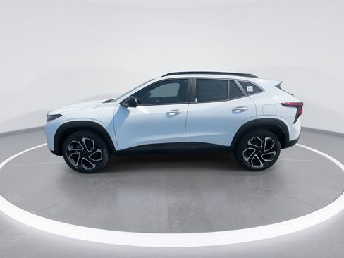 New 2026 Chevrolet Trax RS w/ Driver Confidence Package image 5