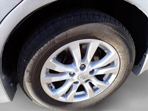 Used 2015 Nissan Altima 2.5 S w/ Sport Value Package image 7