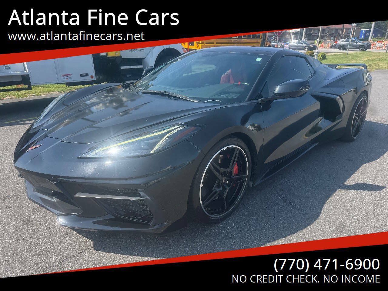 Used 2021 Chevrolet Corvette Stingray Convertible w/ Z51 Performance Package RWD image 1