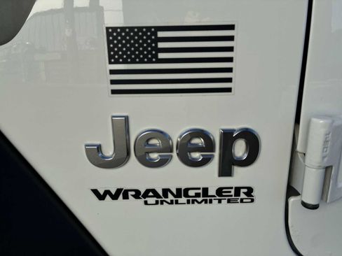 Used 2020 Jeep Wrangler Unlimited Sport image 30