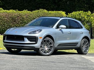 New 2026 Porsche Macan AWD/4WD video 1
