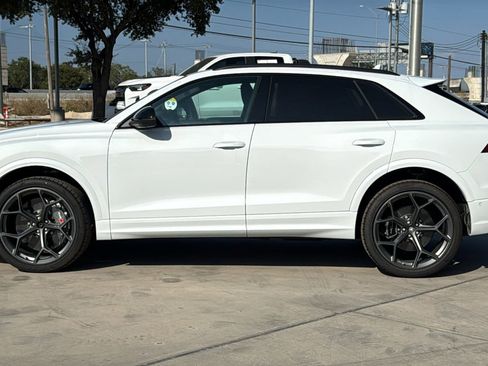 New 2026 Audi RS Q8 performance AWD/4WD image 4