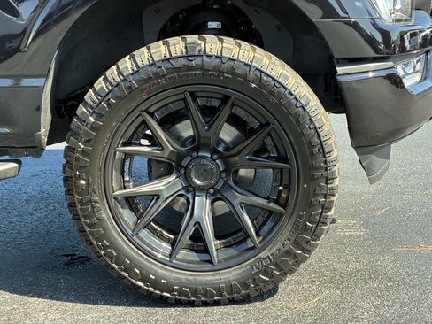 Used 2023 Ford F150 XLT w/ Equipment Group 302A High AWD/4WD image 6