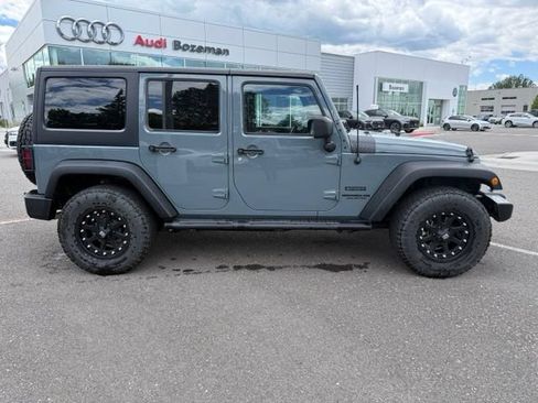 Used 2015 Jeep Wrangler Unlimited Sport w/ Quick Order Package 24S AWD/4WD image 4